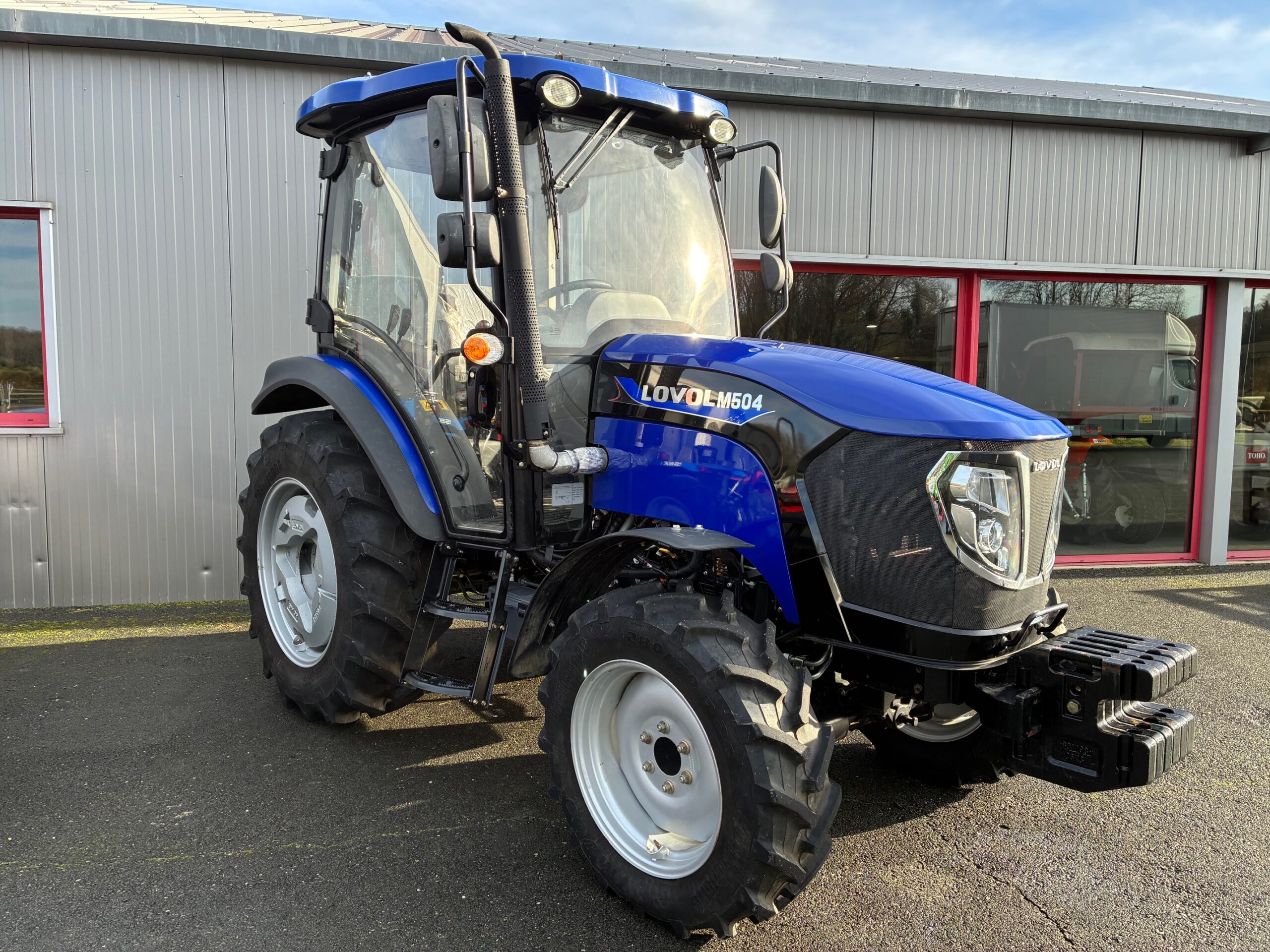 Tracteur LOVOL M504 cabine clim
