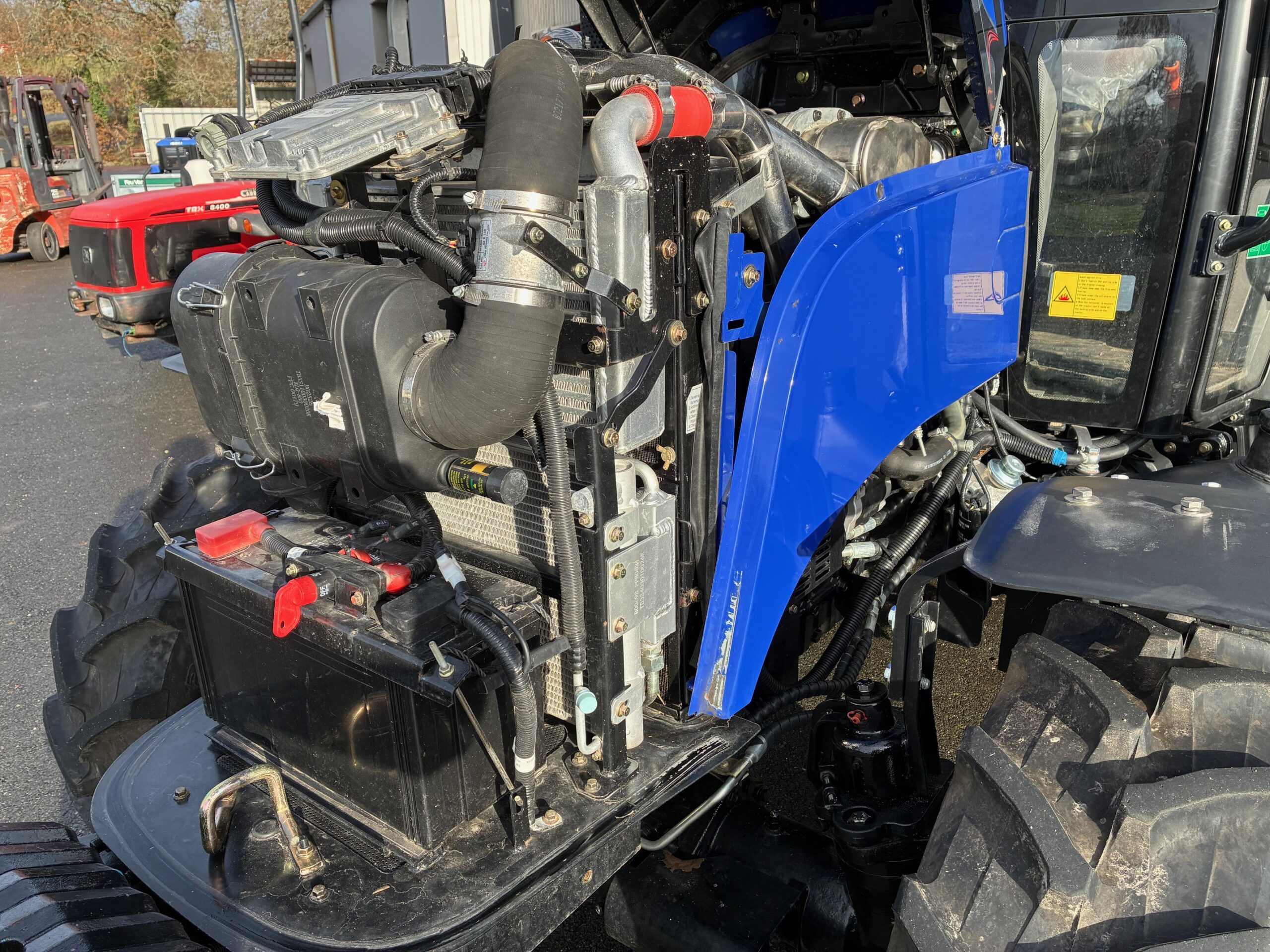 Tracteur LOVOL M504 cabine clim – Image 18