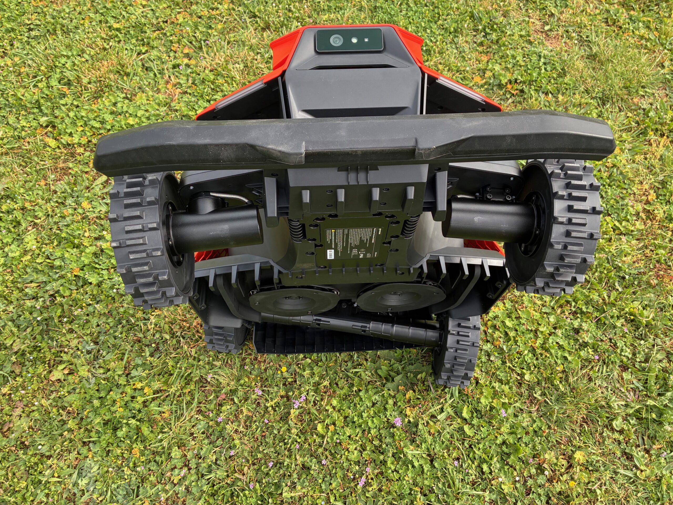 NAVIMOW Robot de tonte serie M - CM120M1 - 12000 m2 – Image 9
