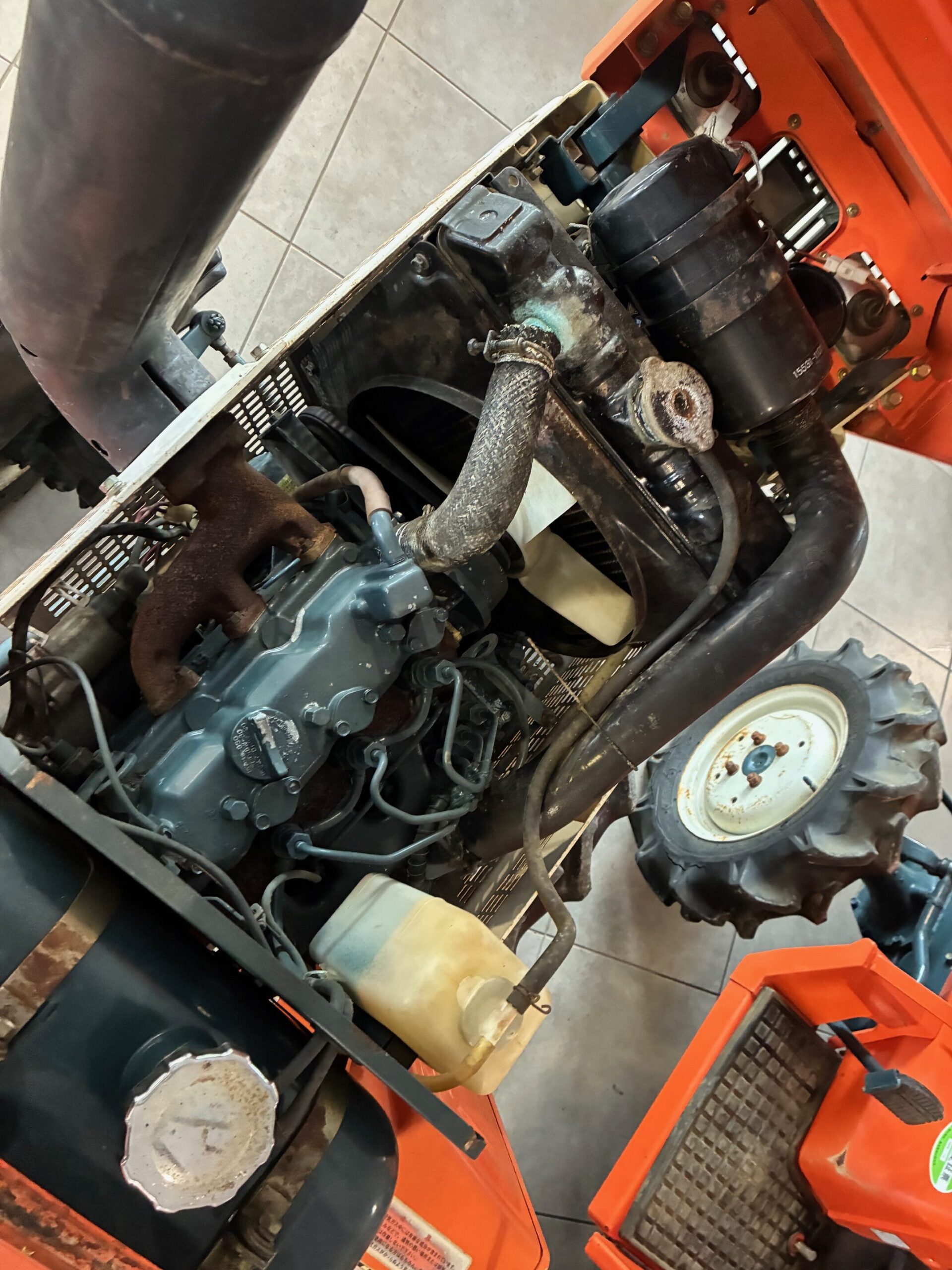 KUBOTA B1402 – Image 4