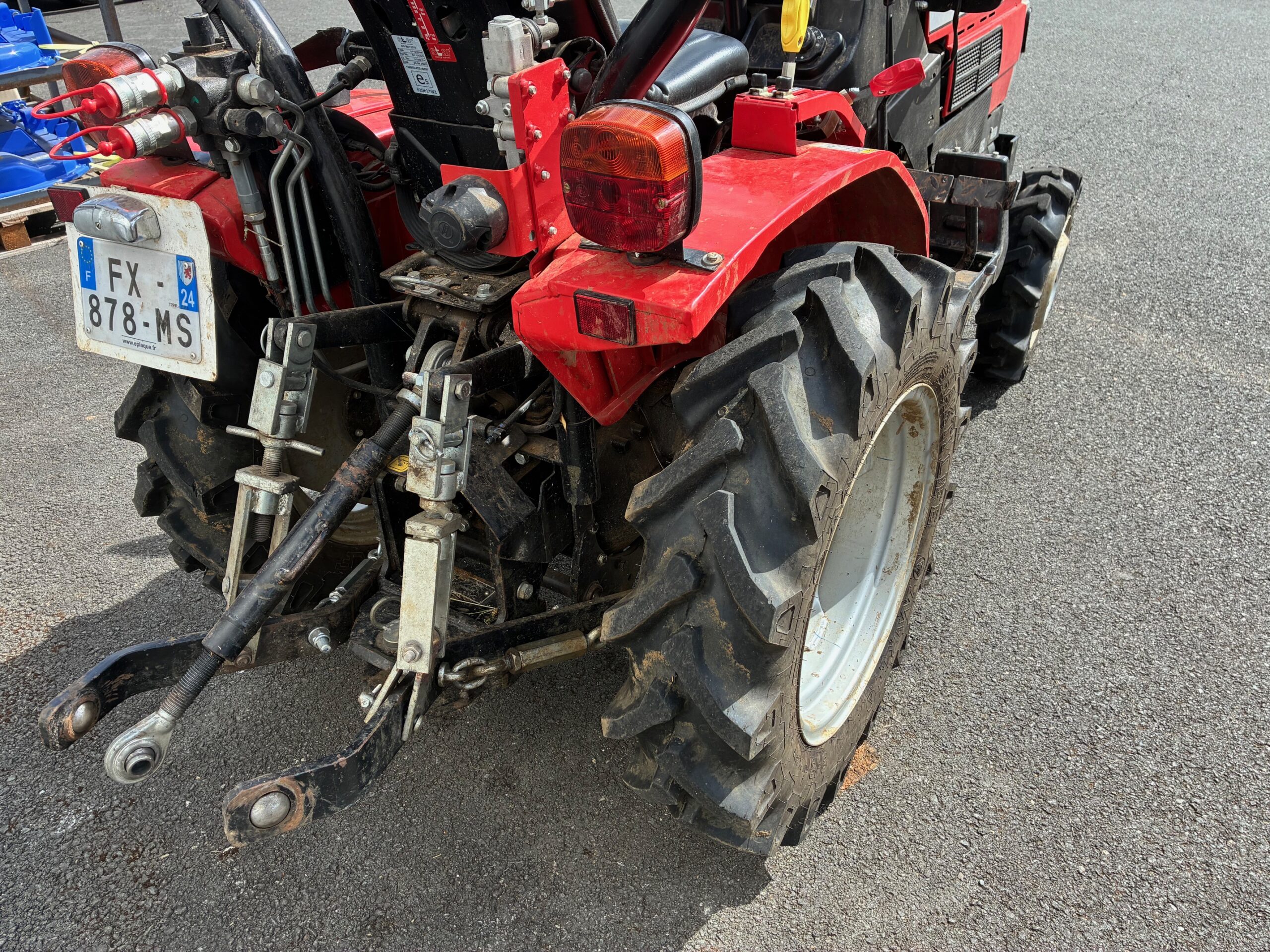 Fieldtrac 180D - 18 cv - carte grise - 221 h – Image 3