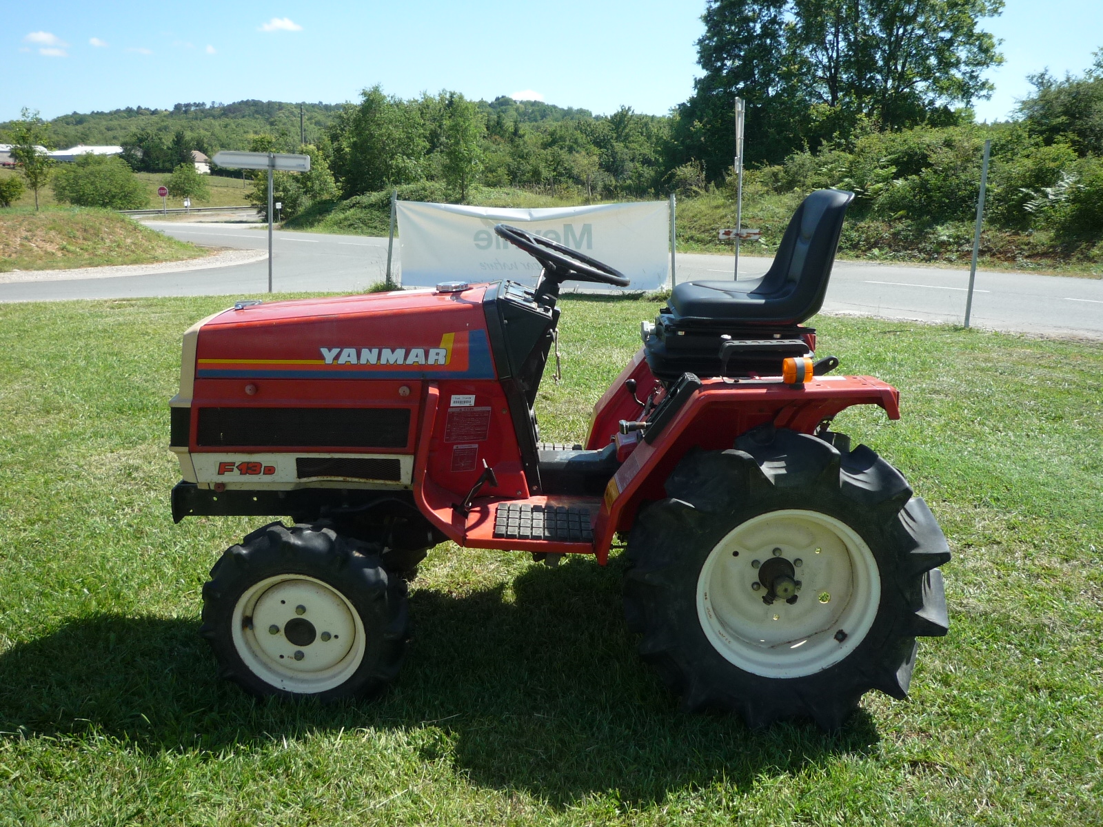 Micro tracteur Yanmar F13-0